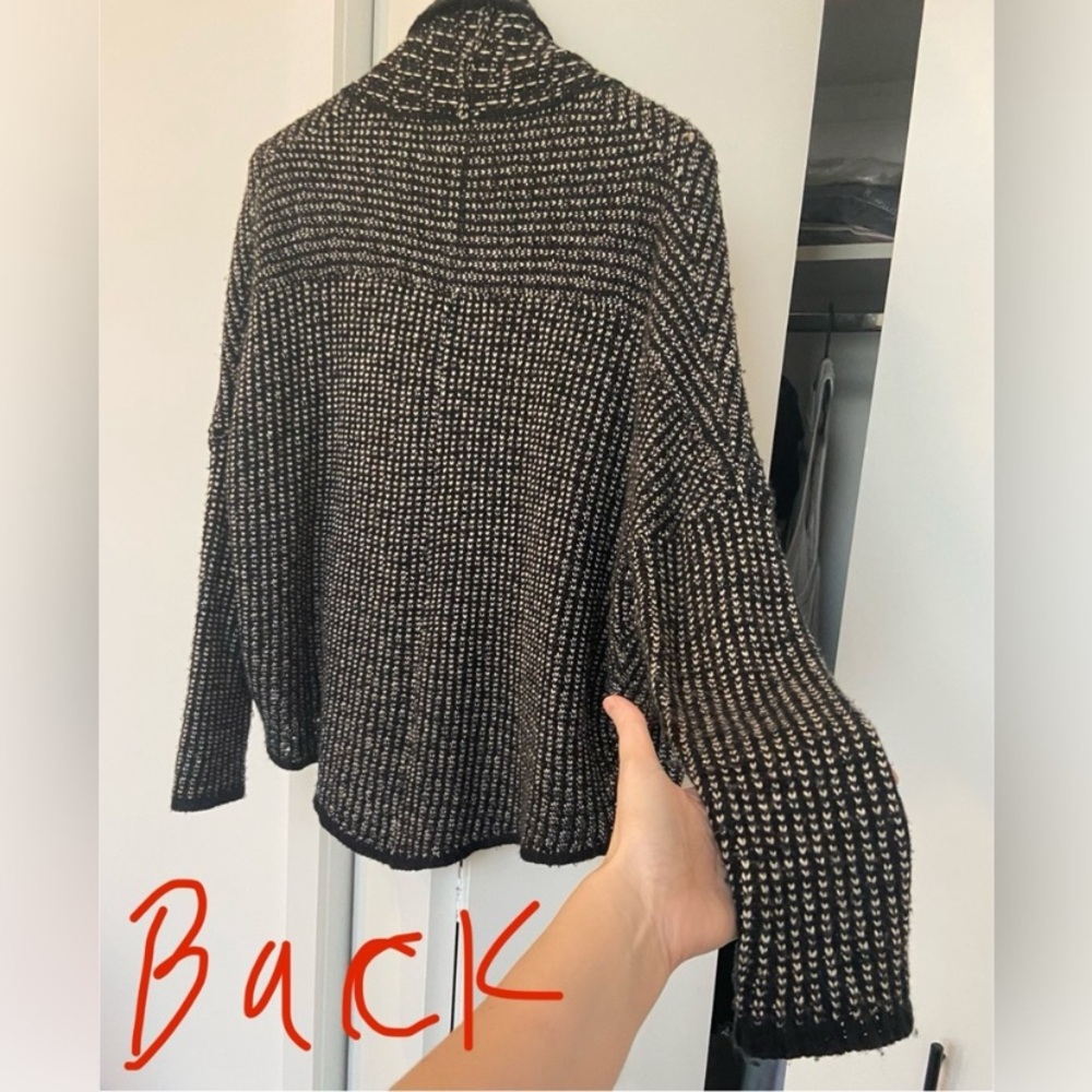 Velvet by Graham & Spencer Kiana Sweater - Open style - Size S Black Very Good - Picture 14 of 16
